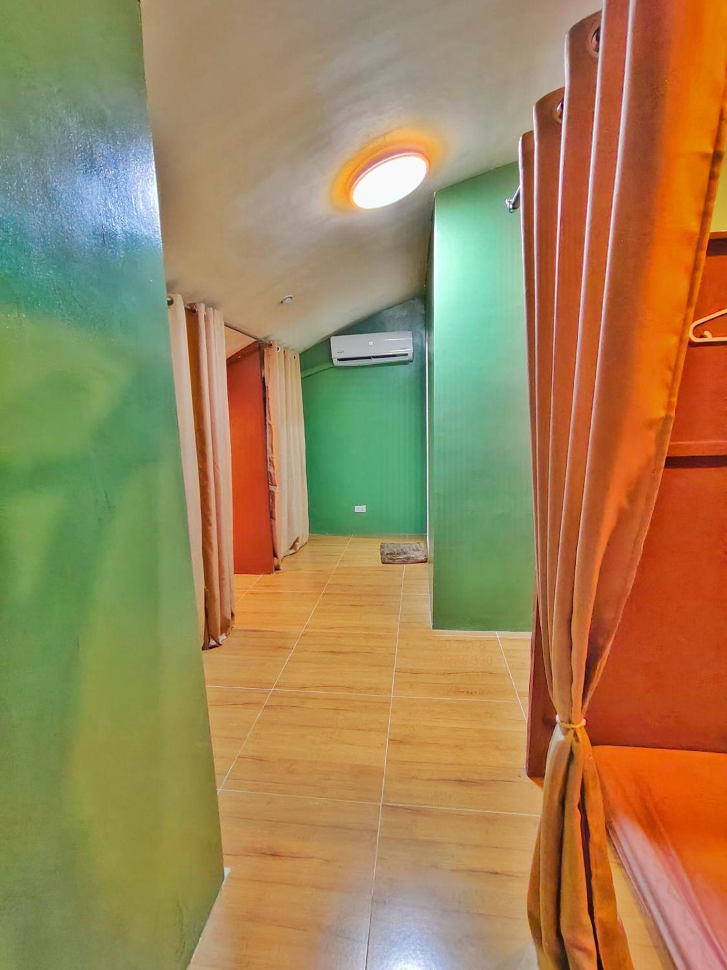 Mactan Airport Hostel At Aashvi Cozy Cabin Мактан Екстериор снимка